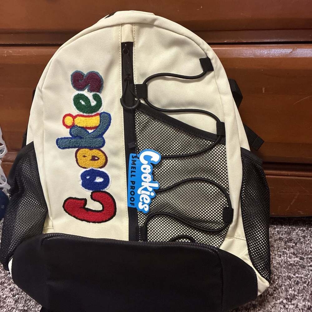 Cookies Bungee cream Ivory Proof Backpack NWT Adjustable Straps smell  proof